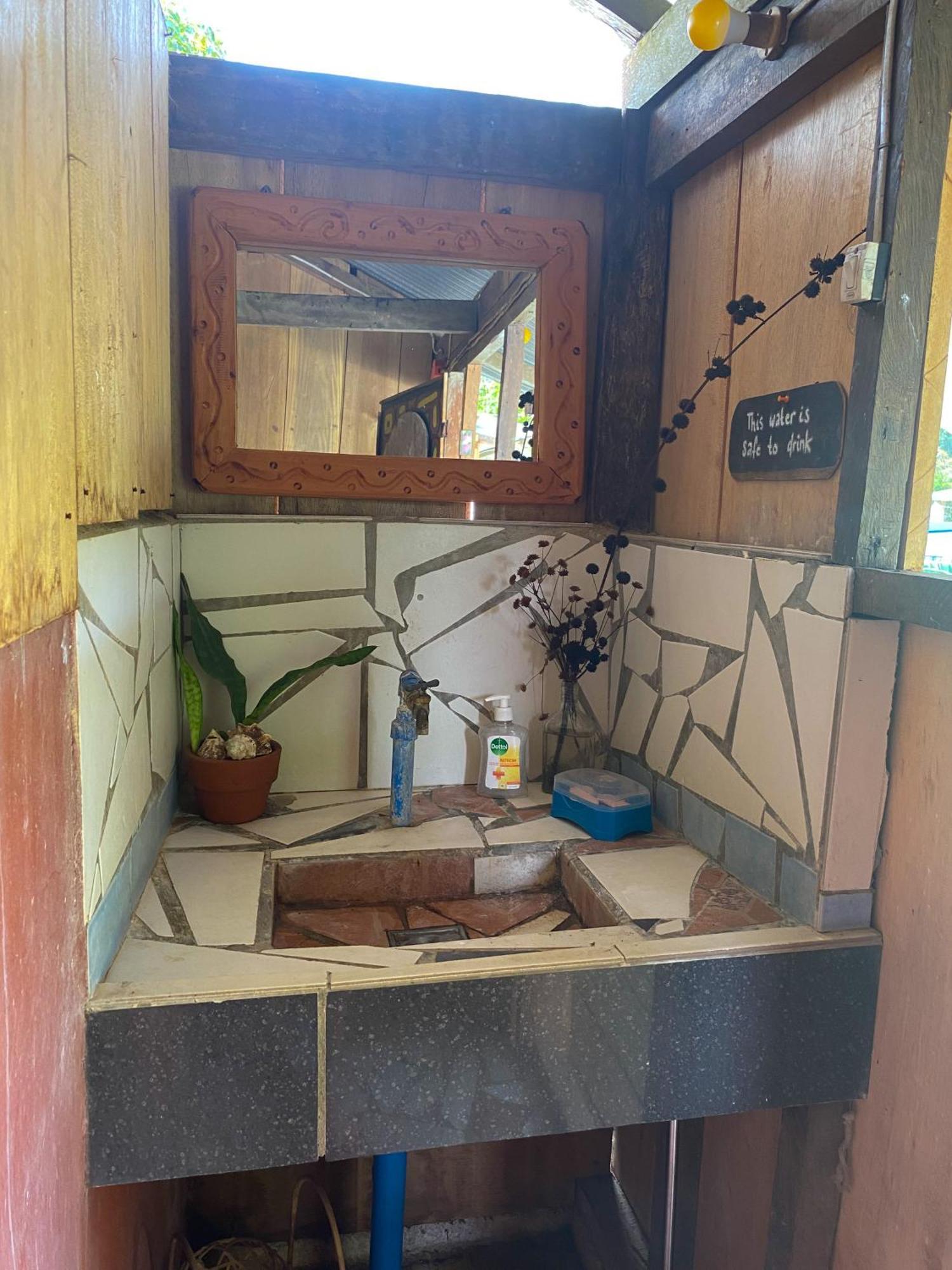 Cafe Sabang Guest House المظهر الخارجي الصورة